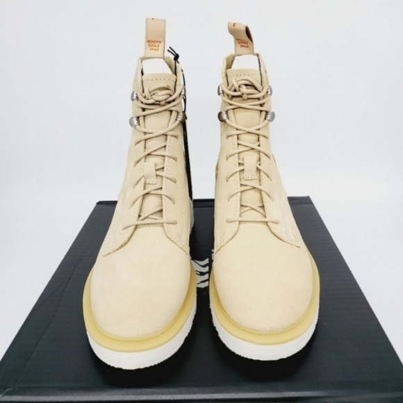 New Sorel Hi-Line Waterproof Lace-Up Boot Women's Size 8.5 - Picture 2 of 9